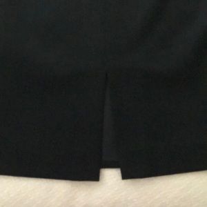 Jones New York Skirts - Jones New York Navy Straight Skirt Jones New York Skirts - Jones New York Navy Straight Skirt